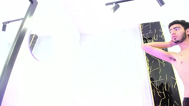 Valentin Lux online show from 04/02/26, 04:10