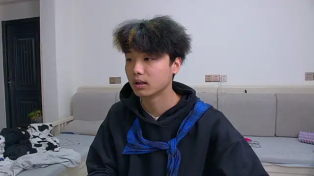 icecream-002 online show from 03/20/26, 09:47