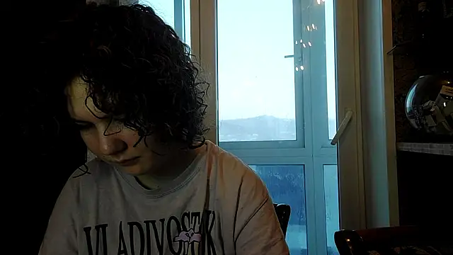 Snapshot of OlivaArashiro chatting on 03/12/26, 09:32 OlivaArashiro online show from 03/12/26, 09:32