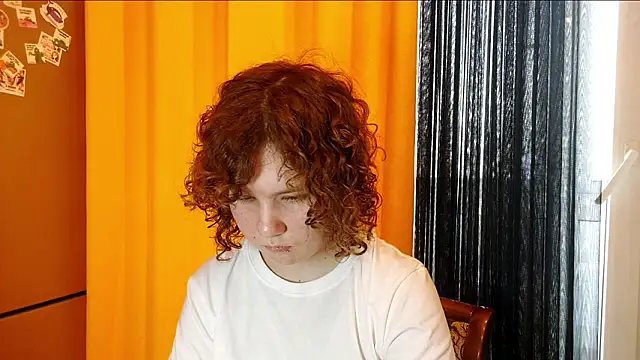 Snapshot of OlivaArashiro chatting on 03/23/26, 10:03 OlivaArashiro online show from 03/23/26, 10:03