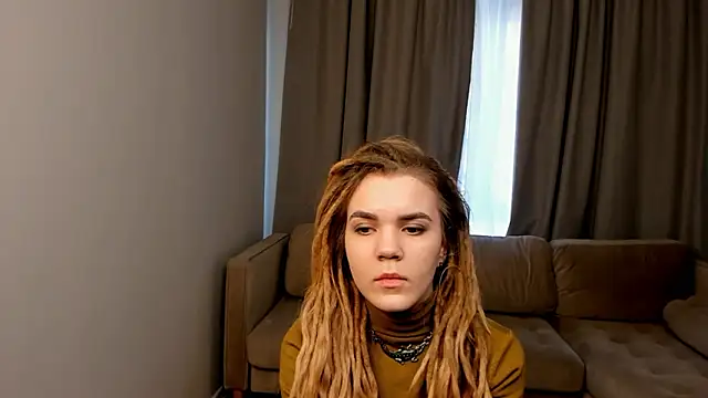 AldaCerrello online show from 03/24/26, 11:04