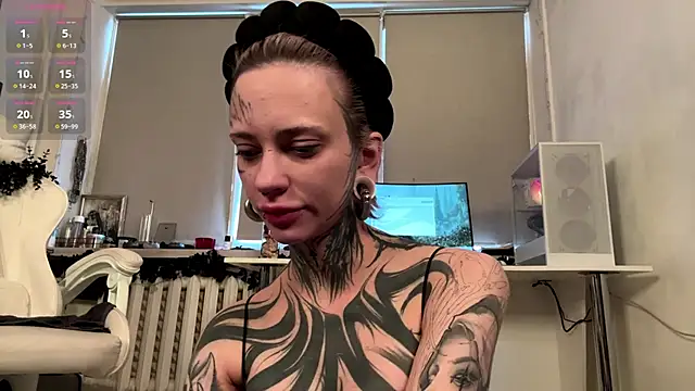 KizzieSherbert online show from 04/24/26, 01:13