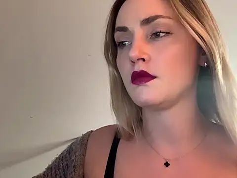 ScarlettSensitive online show from 04/07/26, 03:12