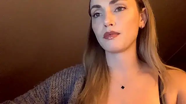 ScarlettSensitive online show from 04/10/26, 08:24