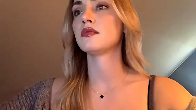 ScarlettSensitive online show from 04/14/26, 02:12