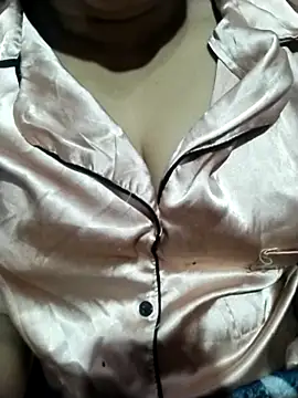 Chandrika Yadav online show from 03/30/26, 08:26