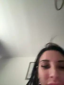 Miss juicy babes69 online show from 04/12/26, 05:40