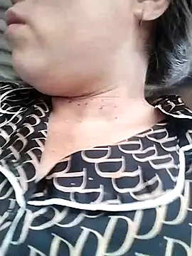 Min-in online show from 03/23/26, 04:49