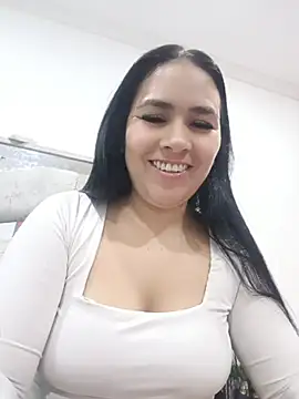 Snapshot of Karla__Morrison chatting on 06/01/26, 12:12 Karla Morrison online show from 06/01/26, 12:12