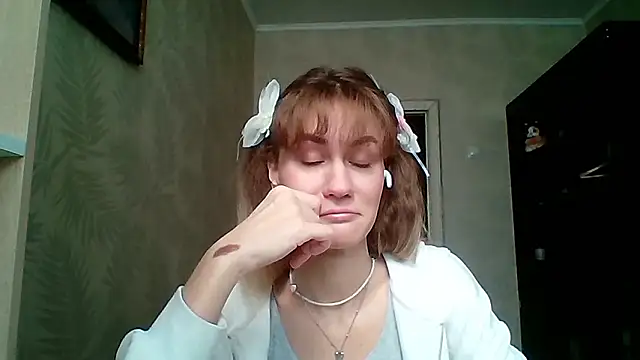 ElenoreHolguin online show from 03/10/26, 09:14