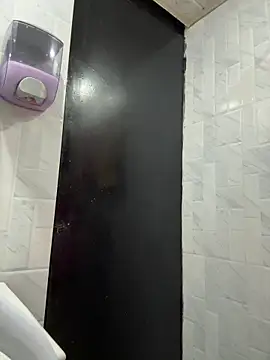 nami rosee online show from 03/10/26, 07:19