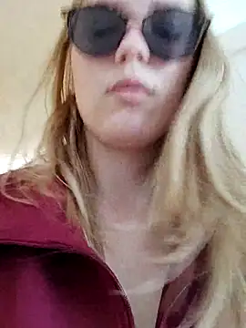 LittleForestELF2 online show from 03/19/26, 11:58