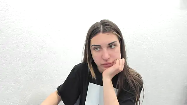 summmmersky1 online show from 03/13/26, 04:35