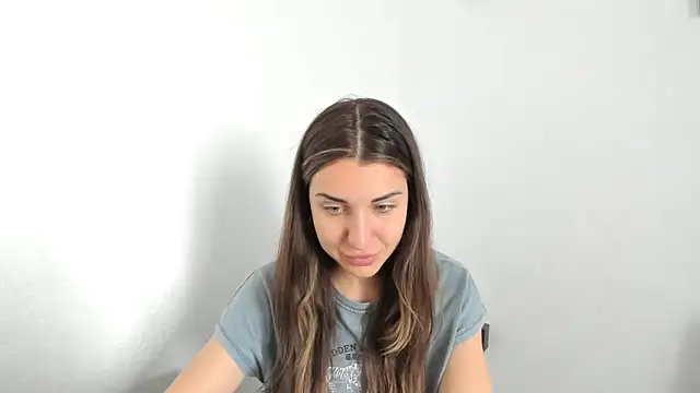 summmmersky1 online show from 04/09/26, 11:26