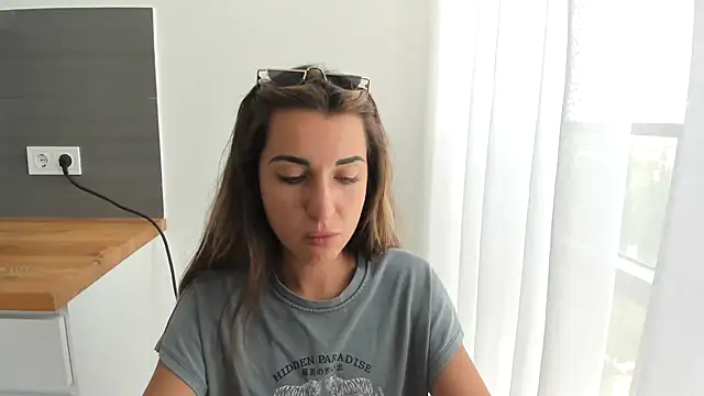 summmmersky1 online show from 07/13/26, 11:24
