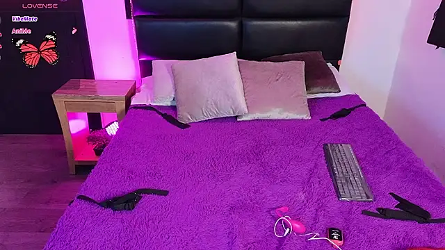 Catalina soul online show from 03/11/26, 02:23