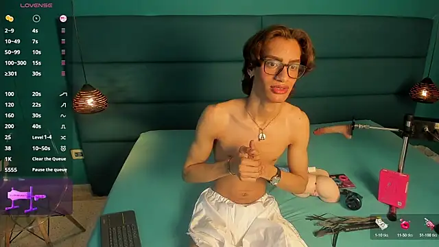 willturneer online show from 04/15/26, 04:30