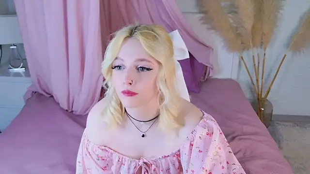 Sabrina Roose online show from 03/19/26, 01:26