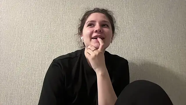 Emmiebutwihu online show from 03/27/26, 08:59