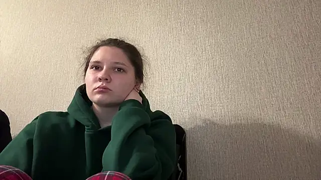 Emmiebutwihu online show from 04/10/26, 09:25