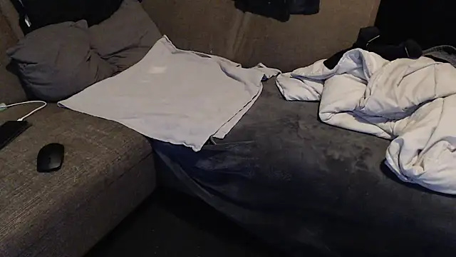 Hottehans88 online show from 03/24/26, 04:34