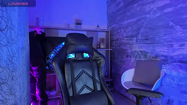 NicoKinggs  online show from 04/08/26, 01:44