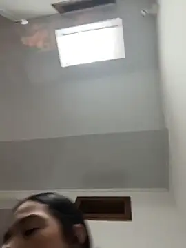 Bella-Ferrer online show from 04/07/26, 06:30