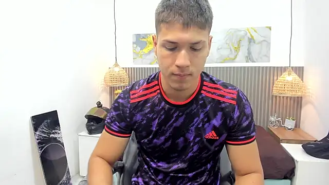 AlessandroFranco online show from 05/07/26, 01:27