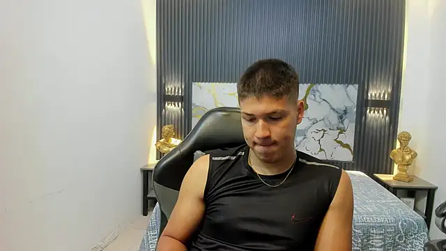 AlessandroFranco online show from 05/21/26, 12:56