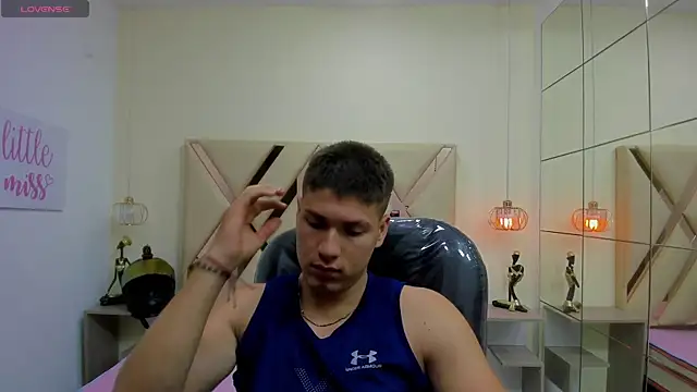 AlessandroFranco online show from 05/23/26, 01:26