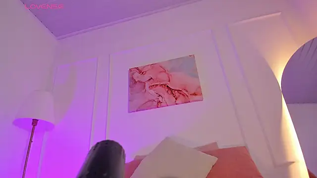 nova silk online show from 05/15/26, 10:17