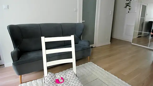 Snapshot of Dorimena chatting on 05/31/26, 06:10 Dorimena online show from 05/31/26, 06:10