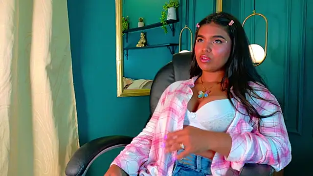 ZoeyMonroe  online show from 04/28/26, 03:44