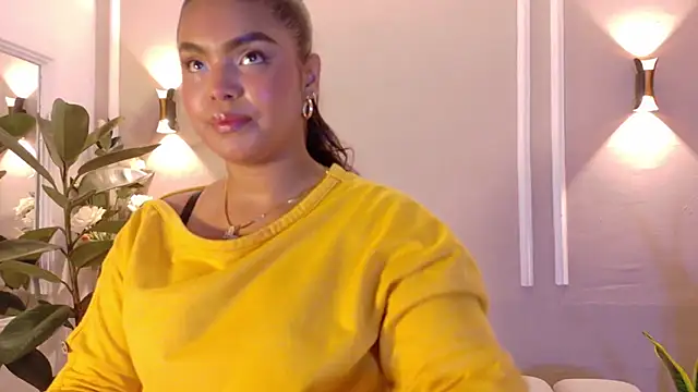 ZoeyMonroe  online show from 07/24/26, 03:04