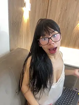 Queen Chanel XXX online show from 03/17/26, 08:12