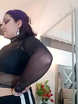 Liily Foxxy online show from 04/14/26, 11:05