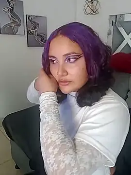 Liily Foxxy online show from 04/16/26, 10:49