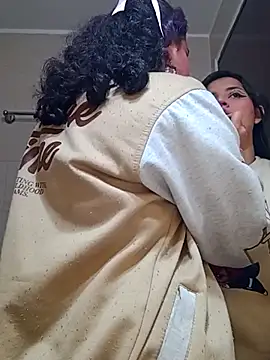 Liily Foxxy online show from 04/18/26, 10:41