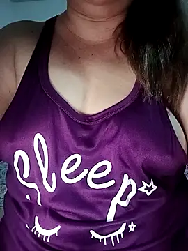 jennyyhottt online show from 04/23/26, 05:26