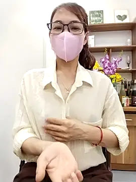 Mai phuong online show from 04/20/26, 12:57