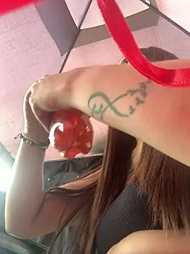 Electra Pinkk online show from 04/22/26, 02:18