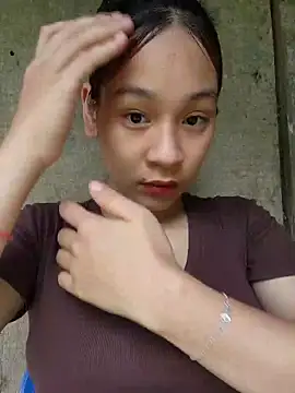 -Hicici- online show from 04/15/26, 01:56