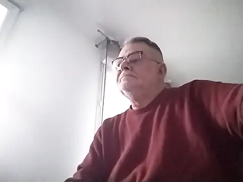 Snapshot of oura chatting on 03/13/26, 03:51 oura online show from 03/13/26, 03:51