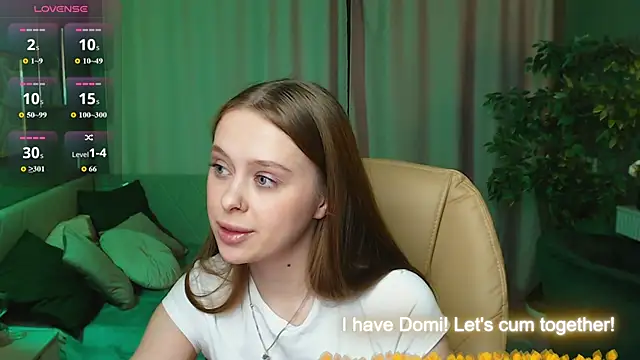 Snapshot of Megg_Ryan chatting on 05/25/26, 02:23 Megg Ryan online show from 05/25/26, 02:23