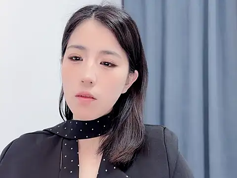 Snapshot of amy-666666 chatting on 03/13/26, 02:51 amy-666666 online show from 03/13/26, 02:51