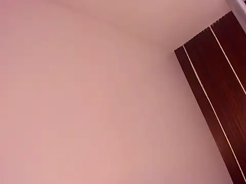 Snapshot of brunne_eva chatting on 07/04/26, 10:43 brunne eva online show from 07/04/26, 10:43