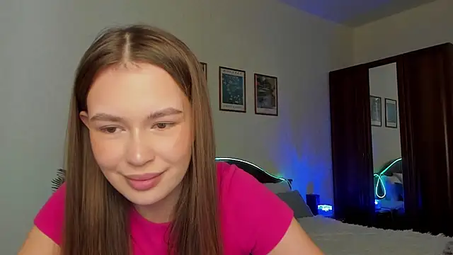 kittiangel00 online show from 03/24/26, 04:28