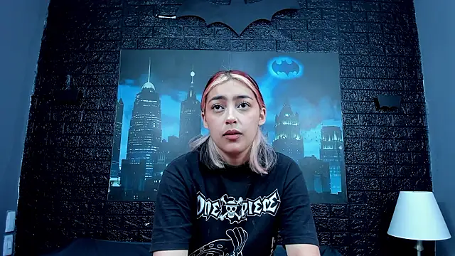 PinkyyPieee  online show from 03/19/26, 12:42