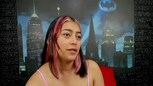 PinkyyPieee  online show from 04/14/26, 01:06