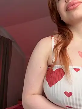RedheadQueen  online show from 05/02/26, 02:11